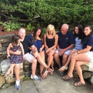 Meet your Posher, Joy